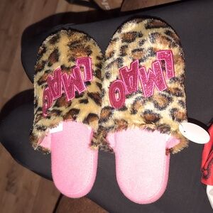 3$ Add On⭐ LMAO PINK & CHEETAH PRINT SLIPPERS